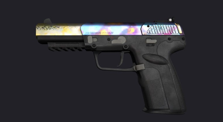 Илл. 30. Five-SeveN | Поверхностная закалка / Case Hardened, обычный паттерн
